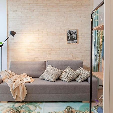 Al5 Seaside Bliss-Stylish Loft Steps From Malvarrosa Valencia Exterior foto