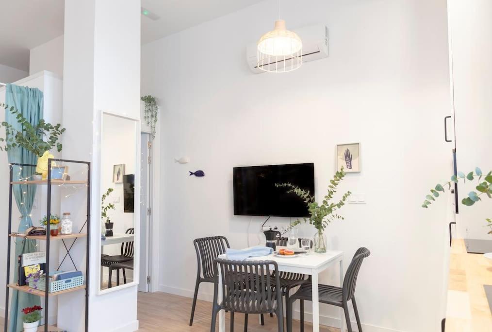 Al5 Seaside Bliss-Stylish Loft Steps From Malvarrosa Valencia Exterior foto