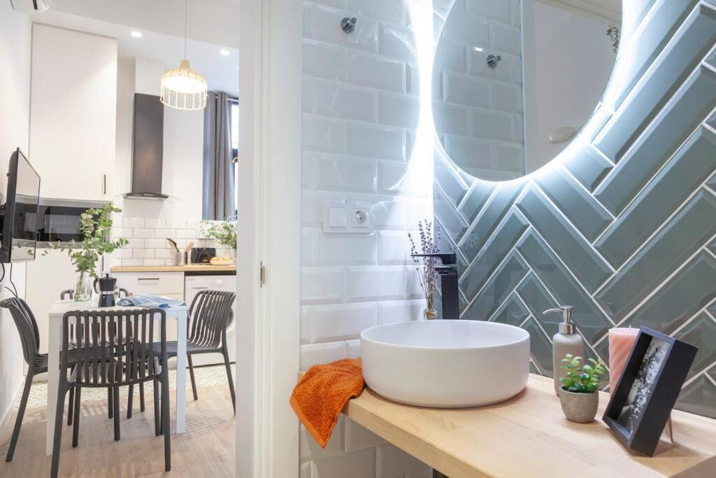 Al5 Seaside Bliss-Stylish Loft Steps From Malvarrosa Valencia Exterior foto
